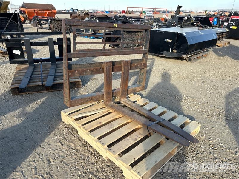 41 in Skid Steer Forks Fourche