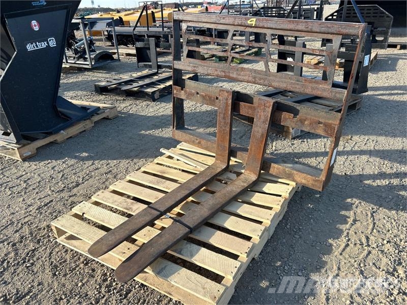 41 in Skid Steer Forks Fourche