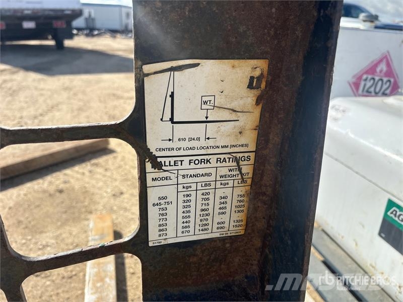42 in Skid Steer Forks Vilice