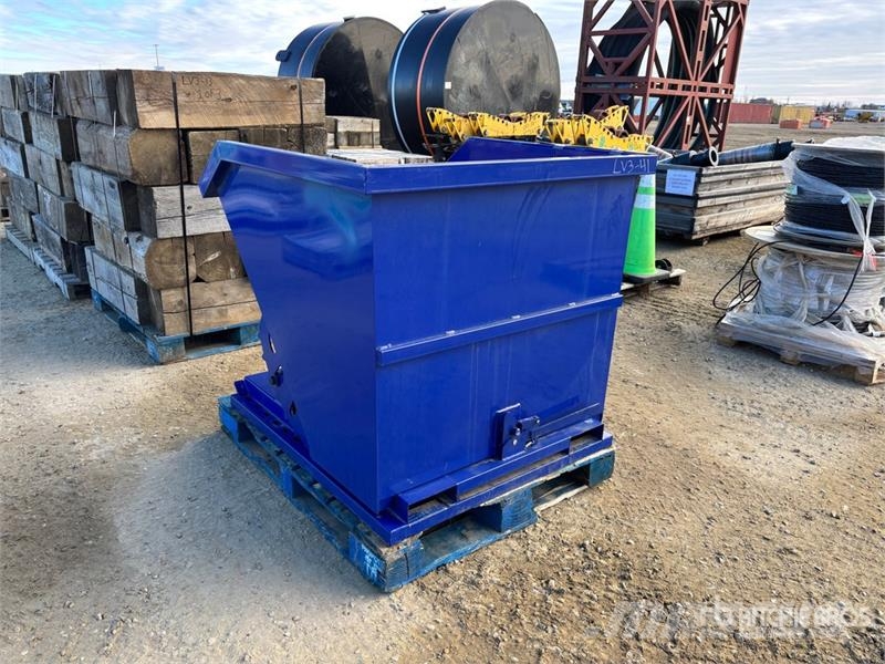 43 in Self-Dumping Hopper (Unused) Apcirkņi un piltuves