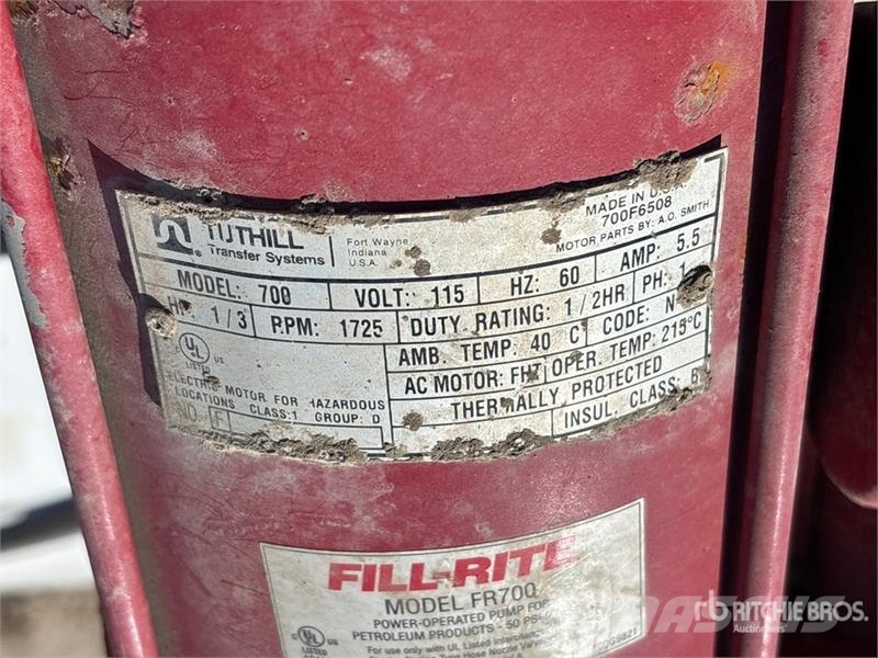 4328 L Skid Mounted Steel Diesel Fuel Tank Fuel and additive tanks