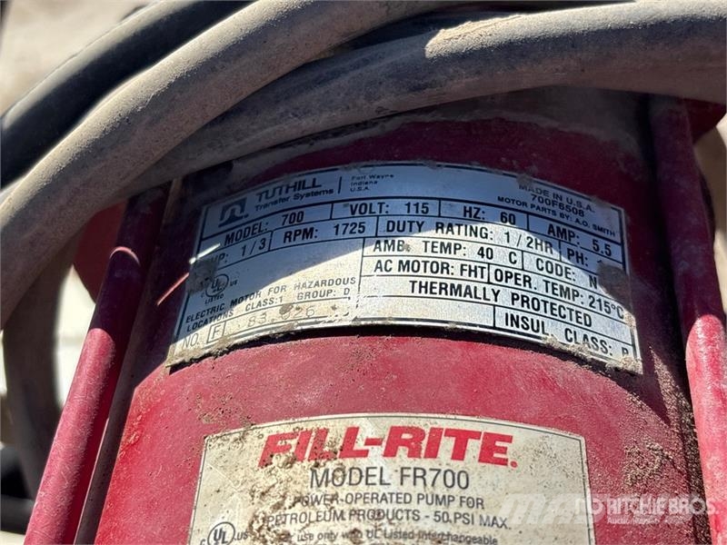 4328 L Skid Mounted Steel Diesel Fuel Tank Fuel and additive tanks