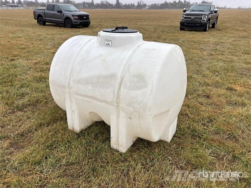 435 gal Water Tank صهاريج الوقود والصهاريج الإضافية