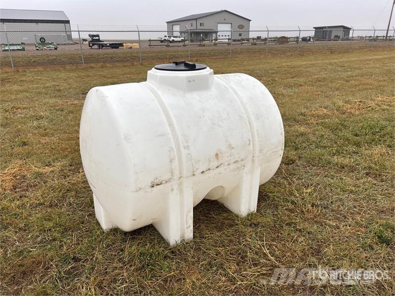  435 gal Water Tank صهاريج الوقود والصهاريج الإضافية