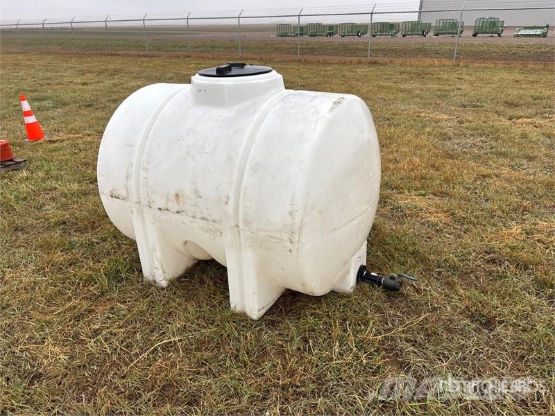  435 gal Water Tank صهاريج الوقود والصهاريج الإضافية