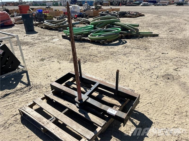 44 in Skid Steer Bale Spear Ďalšie komponenty