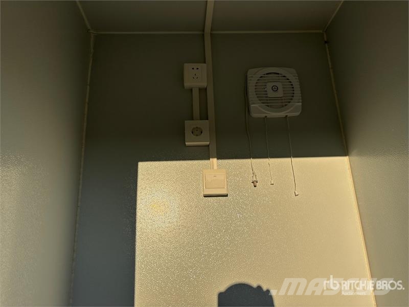 44 in x in 1 Person Single Stall Portable Toilet Andre komponenter