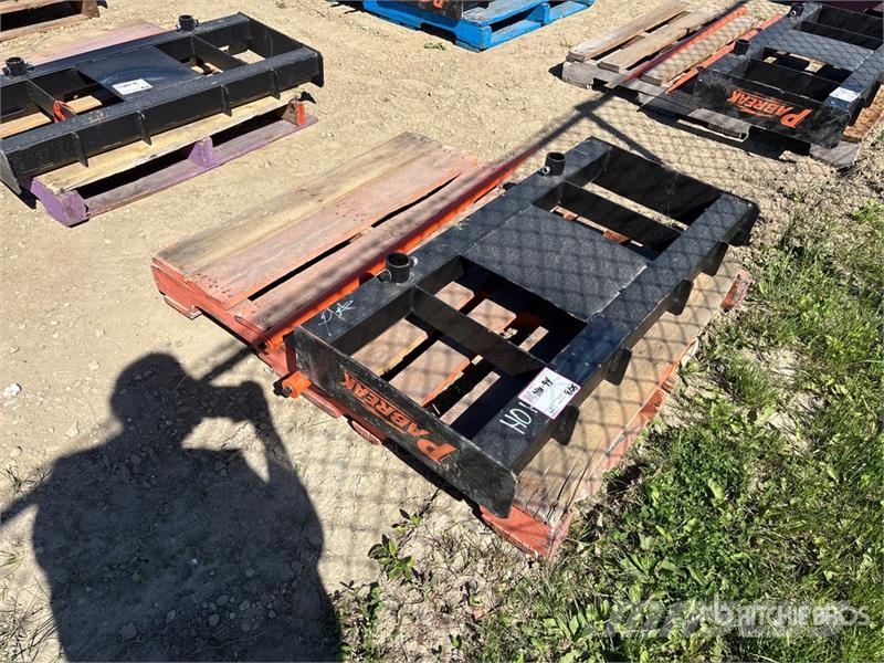 45 in Skid Steer Bale Spear (Unused) Drugi deli