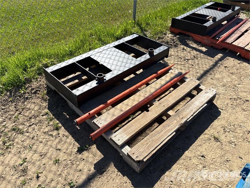 45 in Skid Steer Bale Spear (Unused) Drugi deli