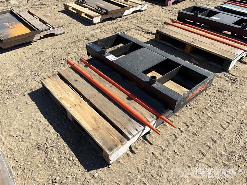 45 in Skid Steer Bale Spear (Unused) Drugi deli