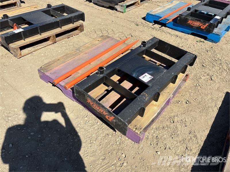 45 in Skid Steer Bale Spear (Unused) Drugi deli