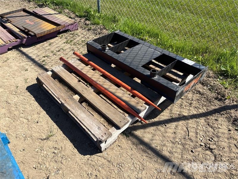 45 in Skid Steer Bale Spear (Unused) Drugi deli