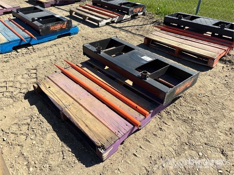45 in Skid Steer Bale Spear (Unused) Drugi deli