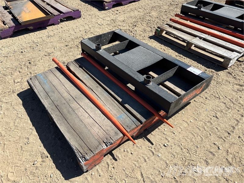 45 in Skid Steer Bale Spear (Unused) Drugi deli
