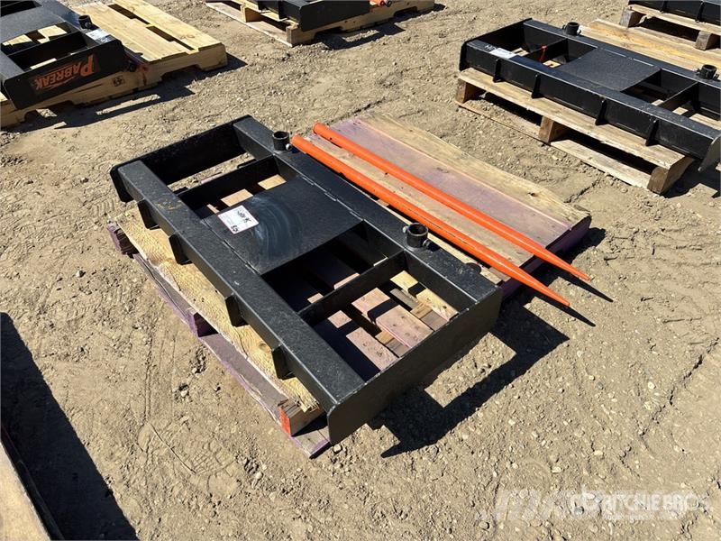 45 in Skid Steer Bale Spear (Unused) Drugi deli