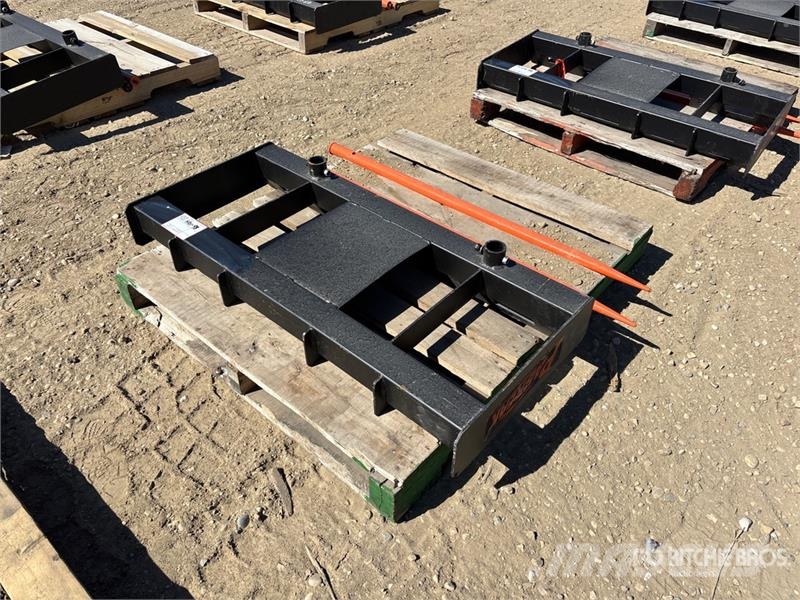 45 in Skid Steer Bale Spear (Unused) Drugi deli