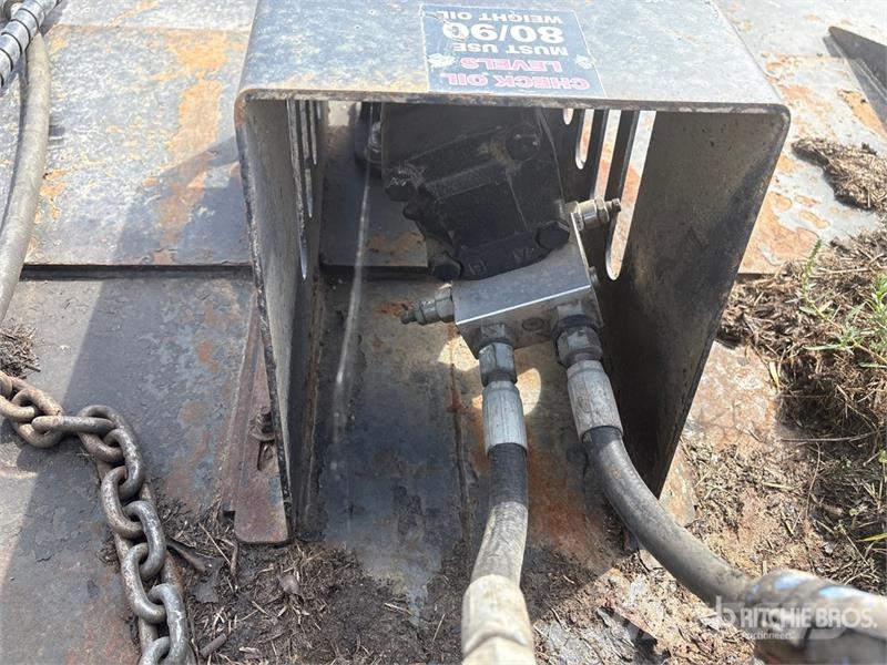 45 in Skid Steer Brush Cutter 装载牵引式割草机