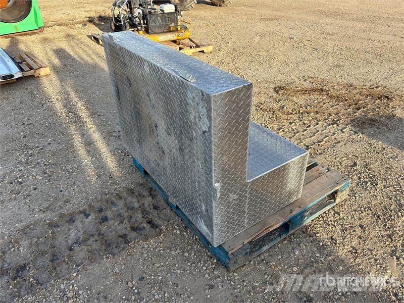 450 L Aluminum Fuel Tank Kraftstoff- und Zusatzstoffbehälter