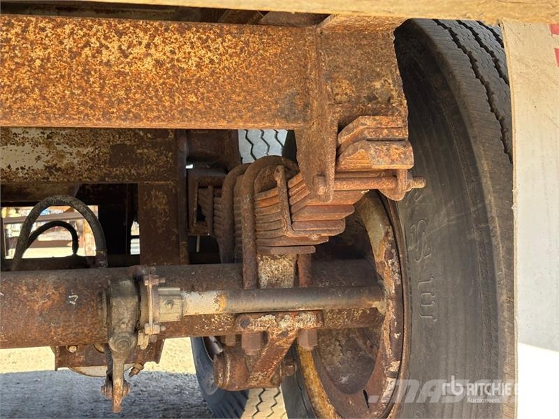 46 ft T/A Generator Trailer Remorque surbaissée