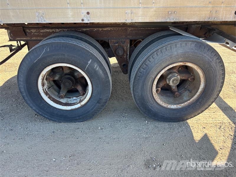 46 ft T/A Generator Trailer Remorque surbaissée