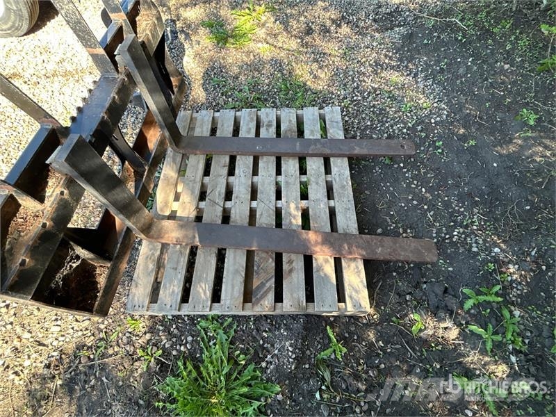 48 in Pallet Fork Sonstige Landmaschinen