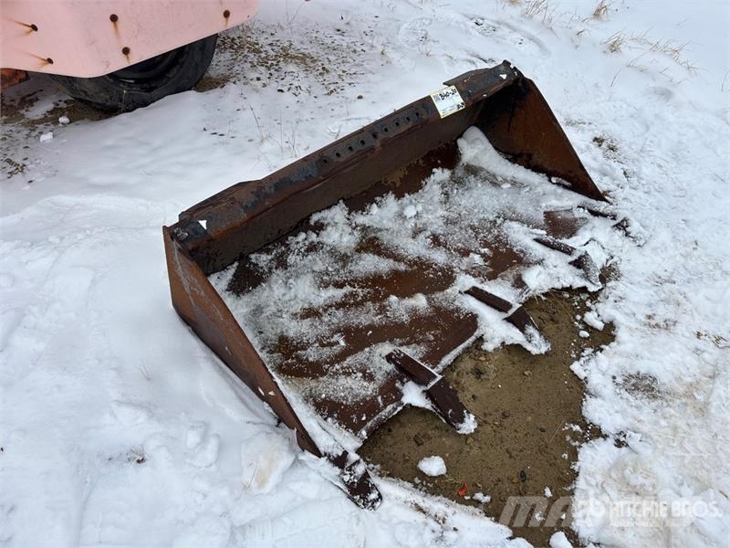  48 in Skid Steer Bucket Žlice