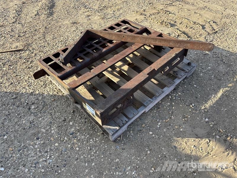 48 in Skid Steer Forks Fourche