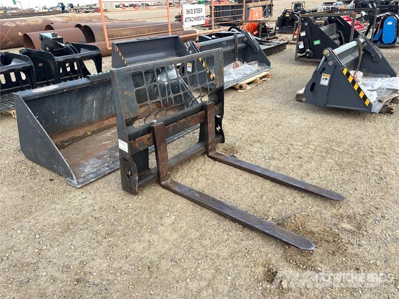 48 in Skid Steer Forks Vilice