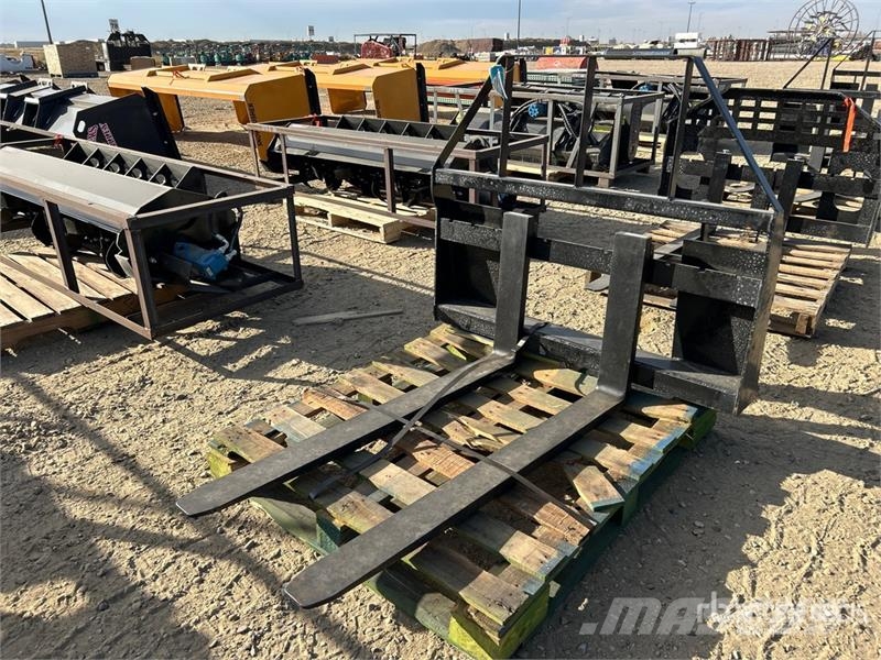 48 in Skid Steer Forks Fourche
