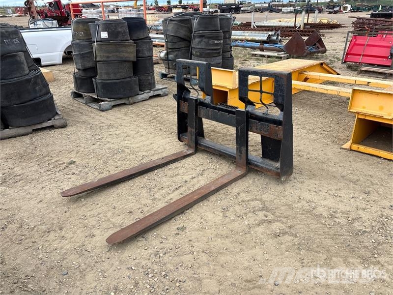 48 in Skid Steer Forks Вили