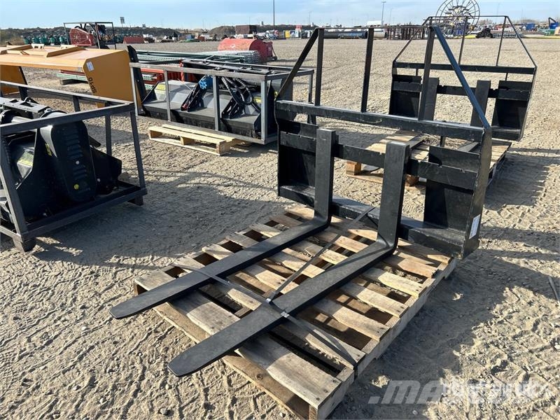 48 in Skid Steer Forks Fourche