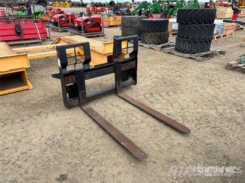 48 in Skid Steer Forks Вили