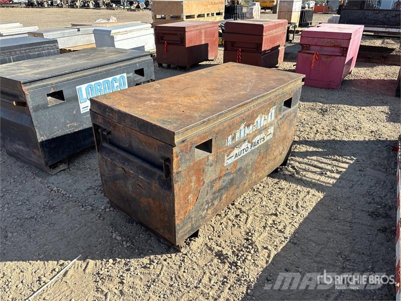 48 x 24 x 28 in Job Site Box Andre komponenter