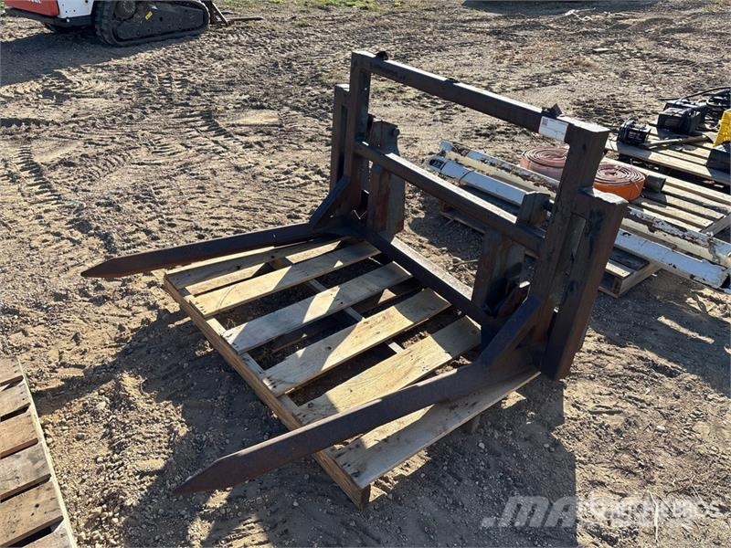 49 in Bale Forks ملحقات أخرى للجرارات