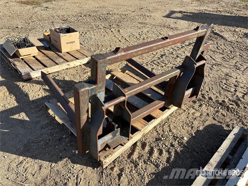 49 in Bale Forks ملحقات أخرى للجرارات