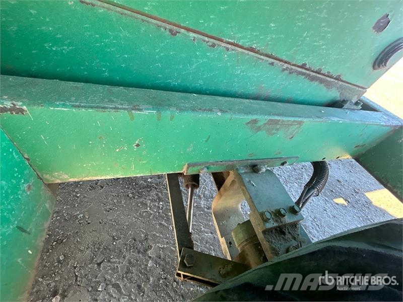 4x4 Dual Fuel Scissor Lift Käärtõstukid
