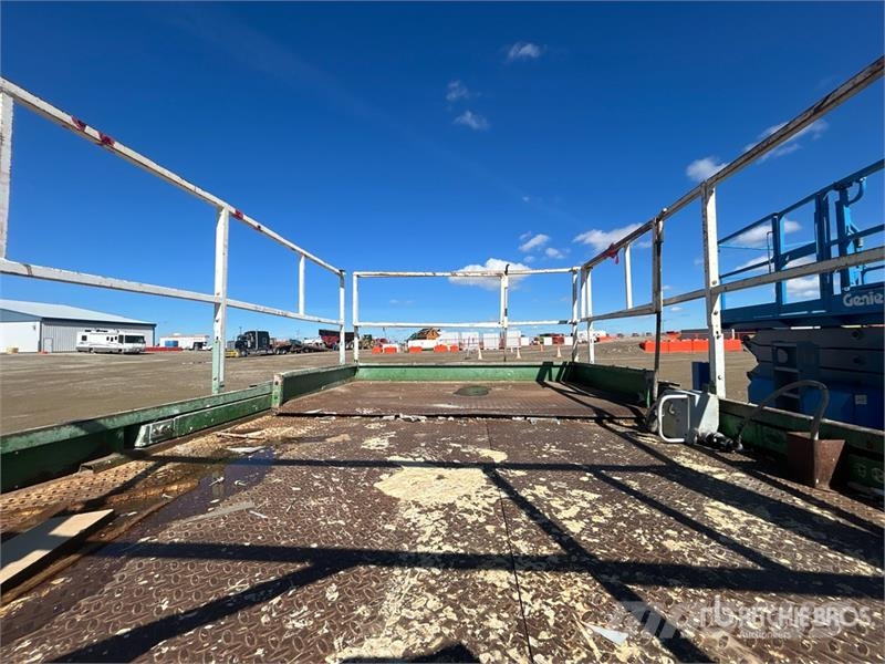 4x4 Dual Fuel Scissor Lift Käärtõstukid