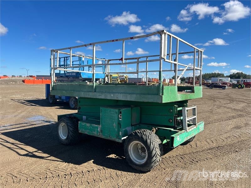 4x4 Dual Fuel Scissor Lift Käärtõstukid