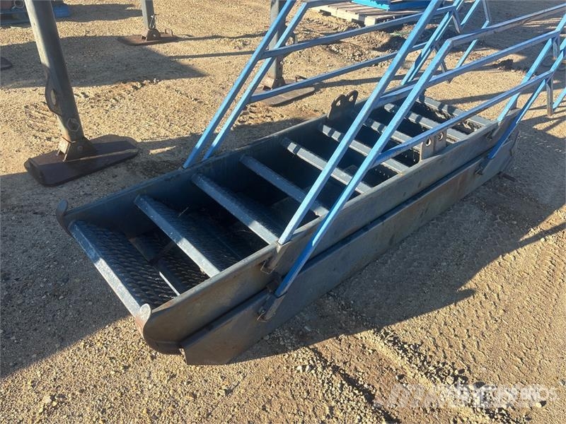  5 ft - 10 ft Extendable Well Work Platform Andre komponenter