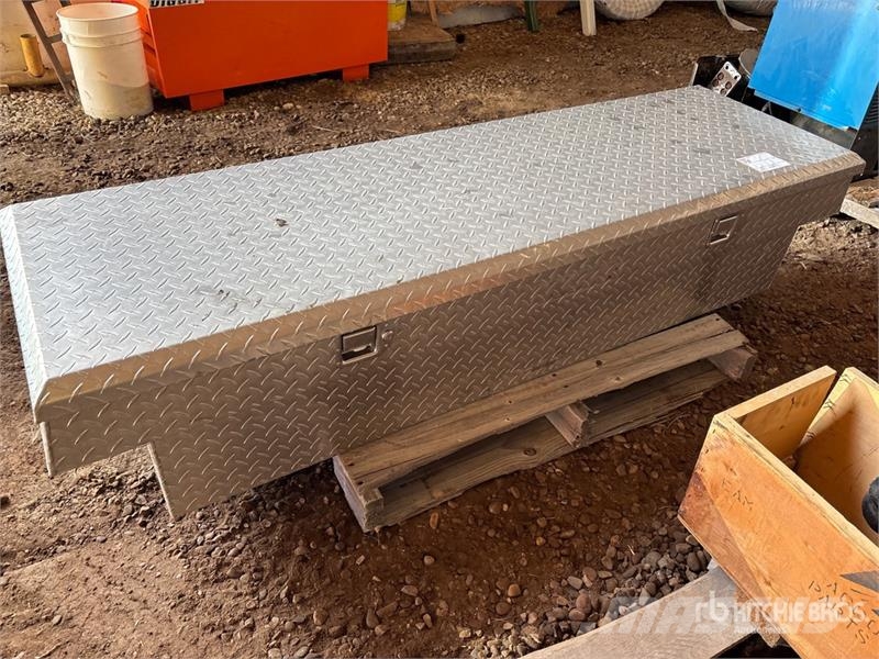  5 ft Aluminum Tool Box Gradbeništvo - drugo