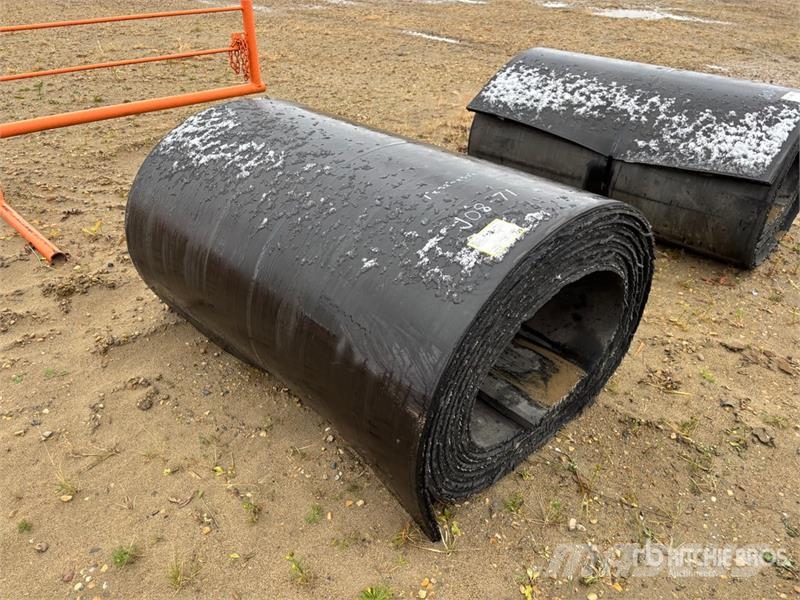 50 ft of 52 in x 1 in Rubber Matting (Unused) Bouw - Overige