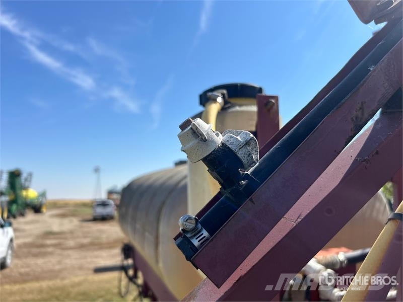 500 gal 30 ft Truck Mount Sprayer ماكينات زراعية - غير ذلك