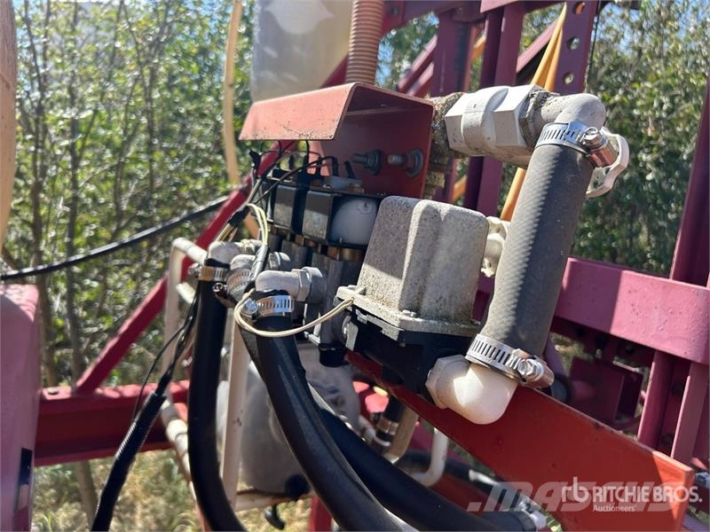 500 gal 30 ft Truck Mount Sprayer ماكينات زراعية - غير ذلك