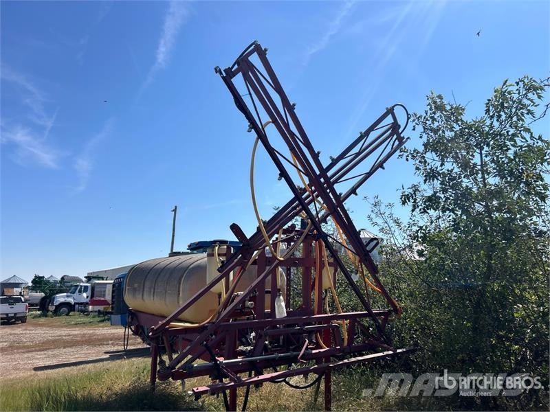 500 gal 30 ft Truck Mount Sprayer ماكينات زراعية - غير ذلك