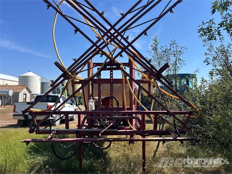 500 gal 30 ft Truck Mount Sprayer ماكينات زراعية - غير ذلك