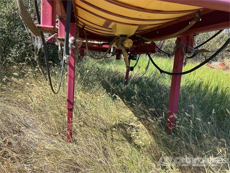 500 gal 30 ft Truck Mount Sprayer ماكينات زراعية - غير ذلك