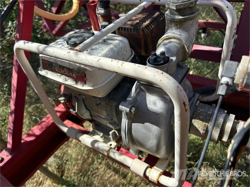 500 gal 30 ft Truck Mount Sprayer ماكينات زراعية - غير ذلك
