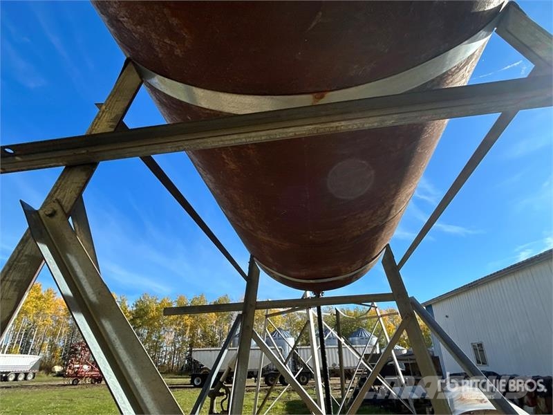 500 gal Steel Diesel Fuel Tank Fuel and additive tanks