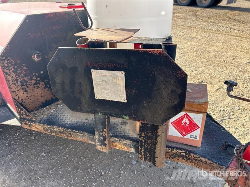 500 gal Trailer Mounted Steel Fuel Wagon Tank Kraftstoff- und Zusatzstoffbehälter