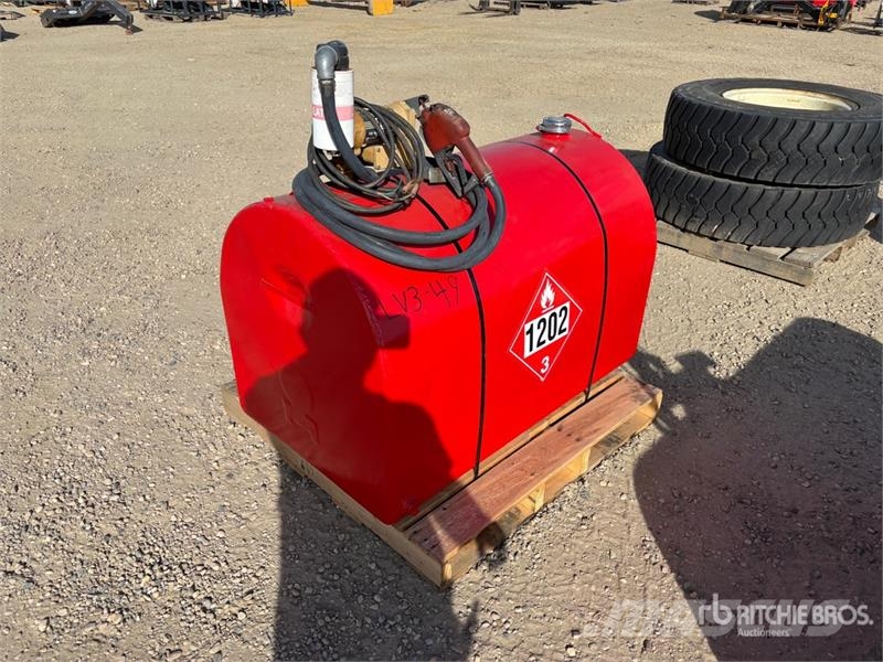 500 L Steel Fuel Tank Üzemanyag- és adaléktartályok
